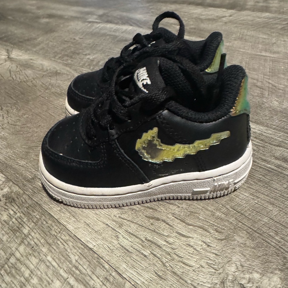 Nike Air Force 1 digital swoosh Black and Gold Sneaker